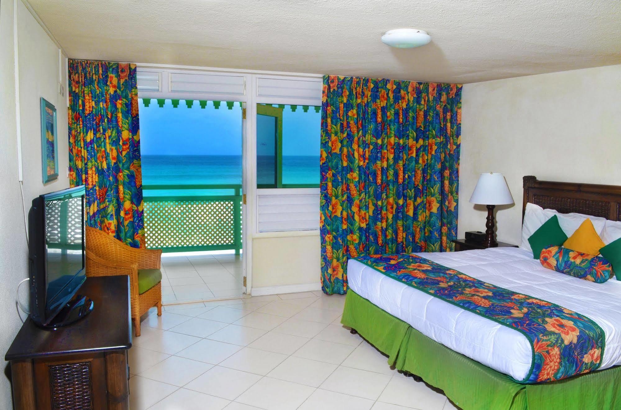 Coral Mist Beach Hotel Bridgetown Exterior foto