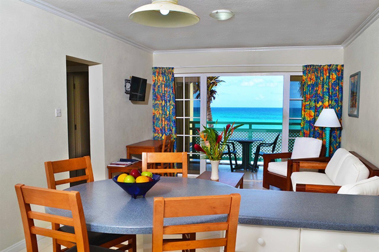 Coral Mist Beach Hotel Bridgetown Exterior foto