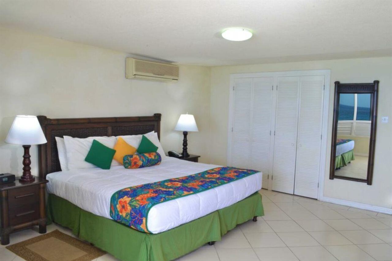 Coral Mist Beach Hotel Bridgetown Exterior foto