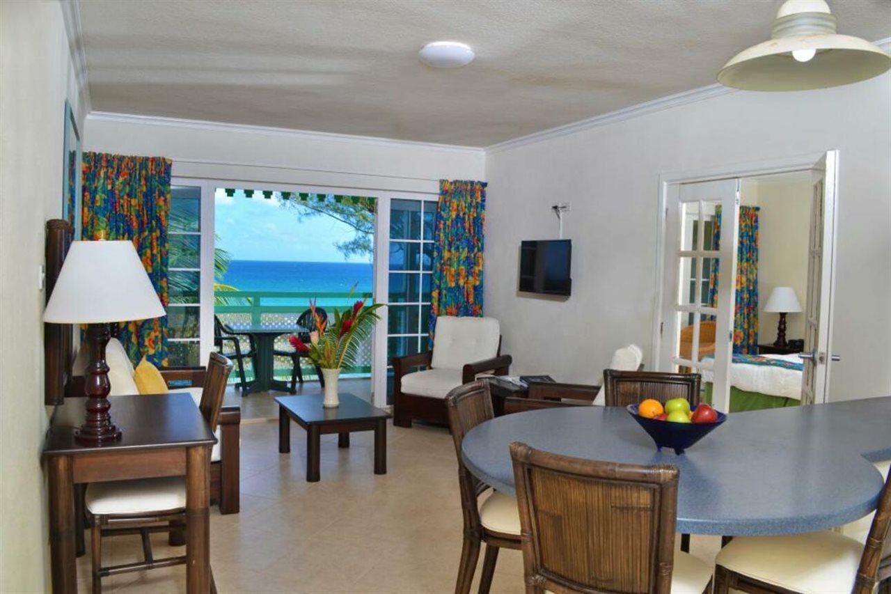 Coral Mist Beach Hotel Bridgetown Exterior foto